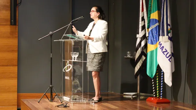 Dra. Patricia Wieland, membro do Comitê Científico e Tecnológico da AMAZUL