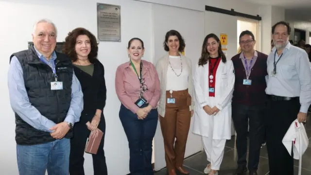 Da esquerda para a direita: Prof. Dr. Carmino Souza. Profa. Dra. Elba Etchebehere, Profa. Dra. Elaine Ataíde, Profa. Dra. Bárbara Amorim, Profa. Dra. Fernanda Orsi, Prof. Dr. José Carvalheira e Prof. Dr. Allan dos Santos